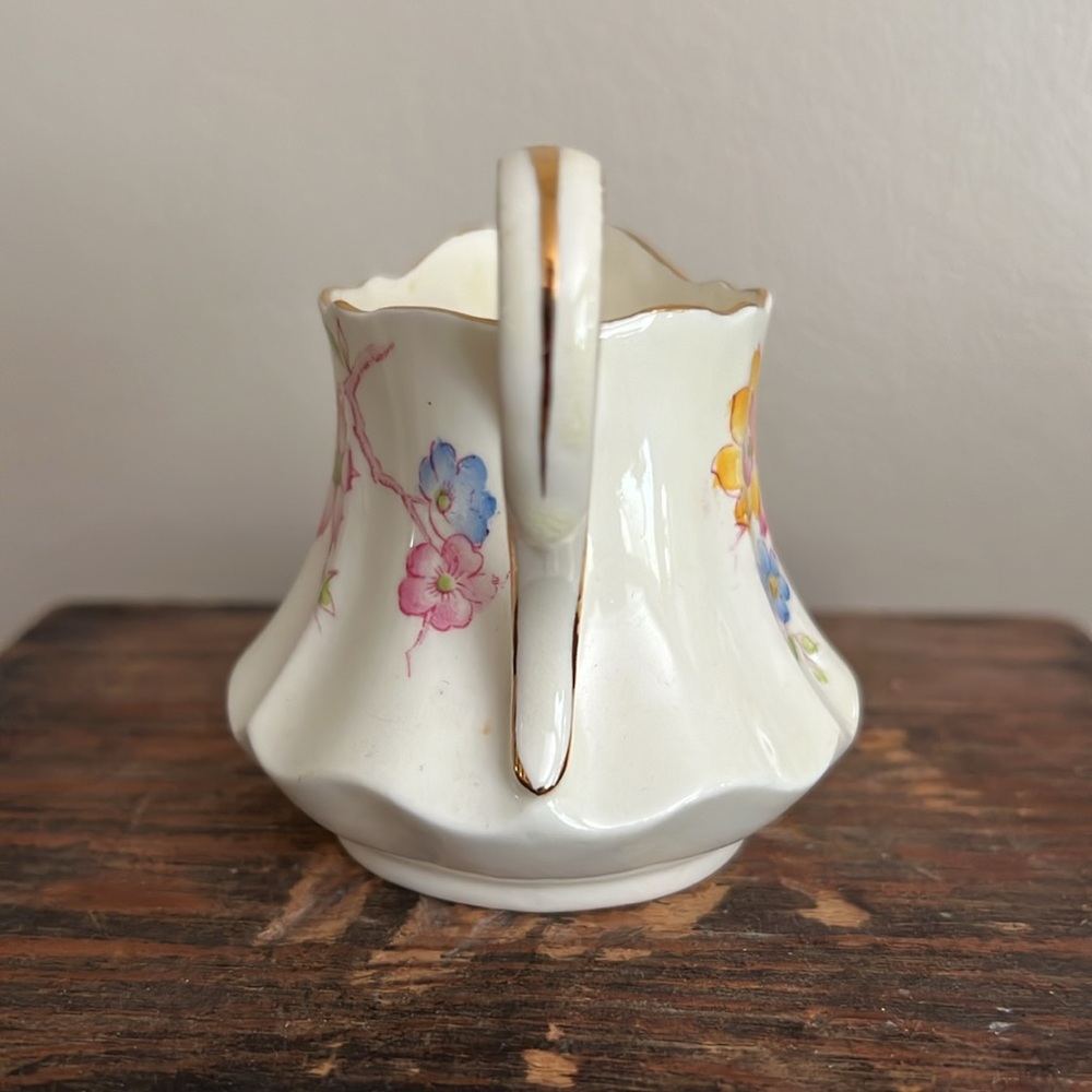 VTG | English Fine China Creamer - Picture 3 of 7